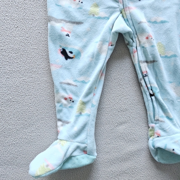 Gymboree | Winter Fleece Onesie Pajama - Picture 4 of 6